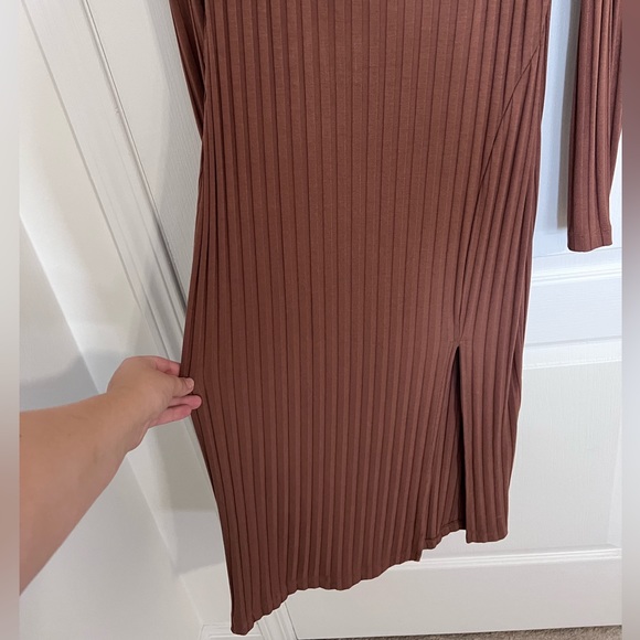 New With Tags. Dynamite long sleeve fitted dress with front slit. - Picture 2 of 3